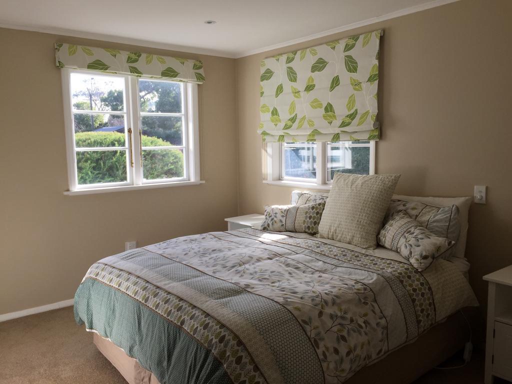 Te Moana Bed & Breakfast Bed & Breakfast Уайканае Стая снимка